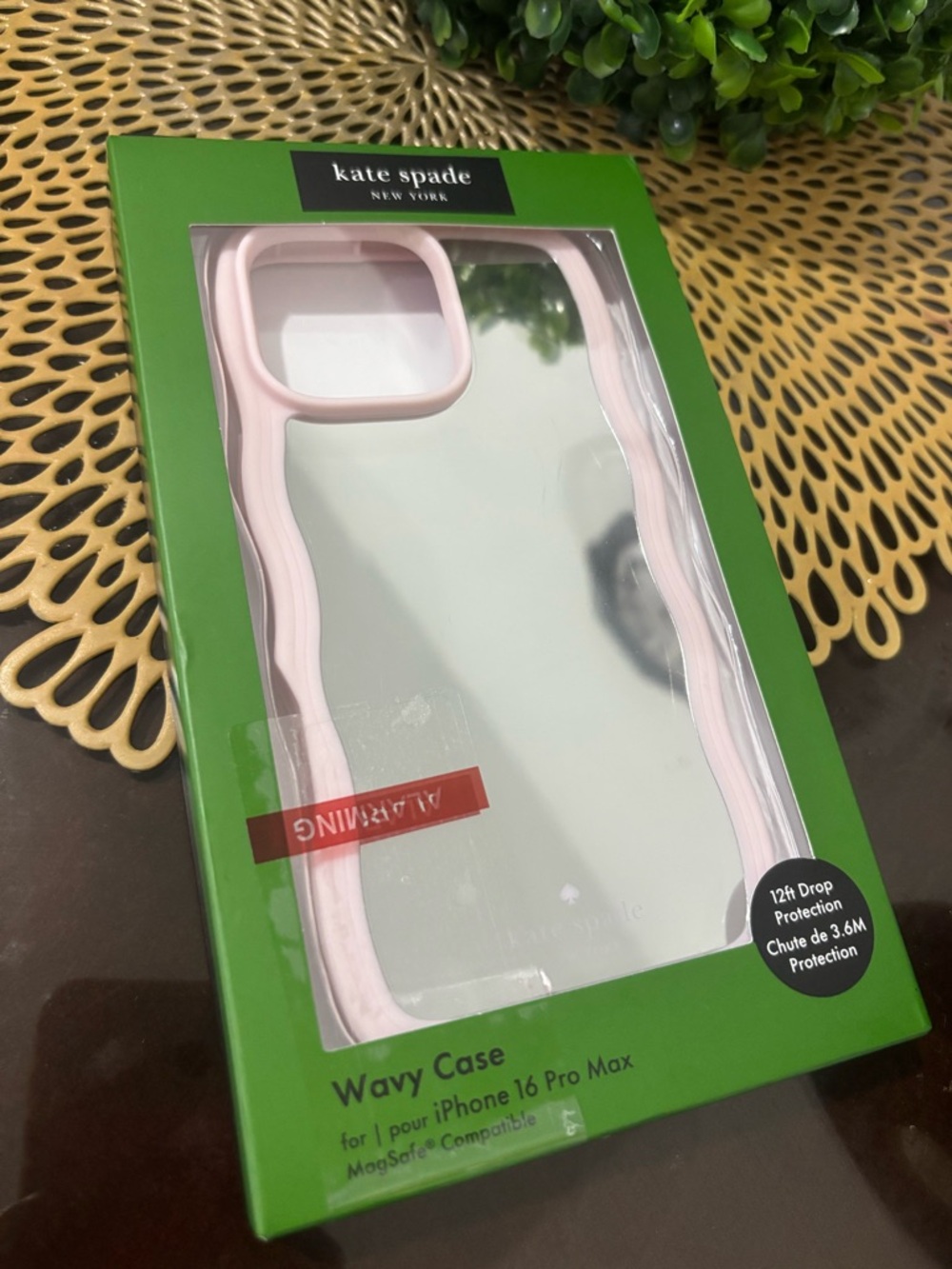 kate spade Pink Wavy Clear MagSafe Case for iPhone 16 Pro Max